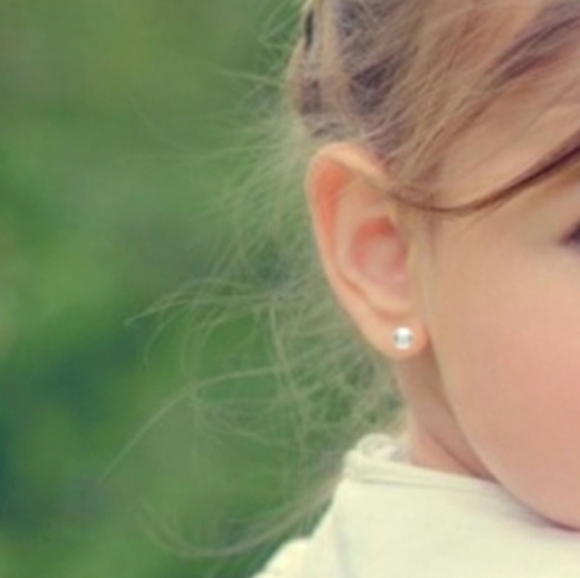 Other - #AW Childrens Girls Earrings White Faux Pearls